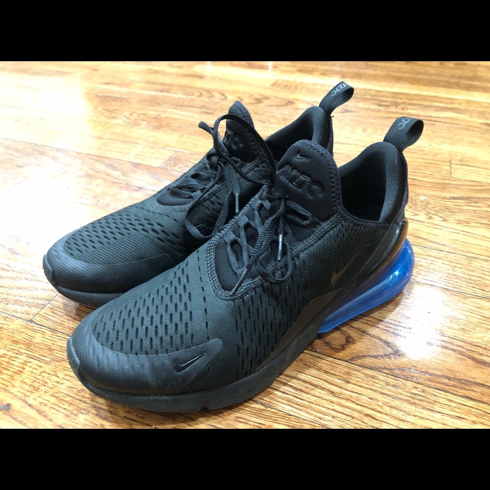 Nike Air Max 270 Sz. 10.5 (Black and Photo Blue)